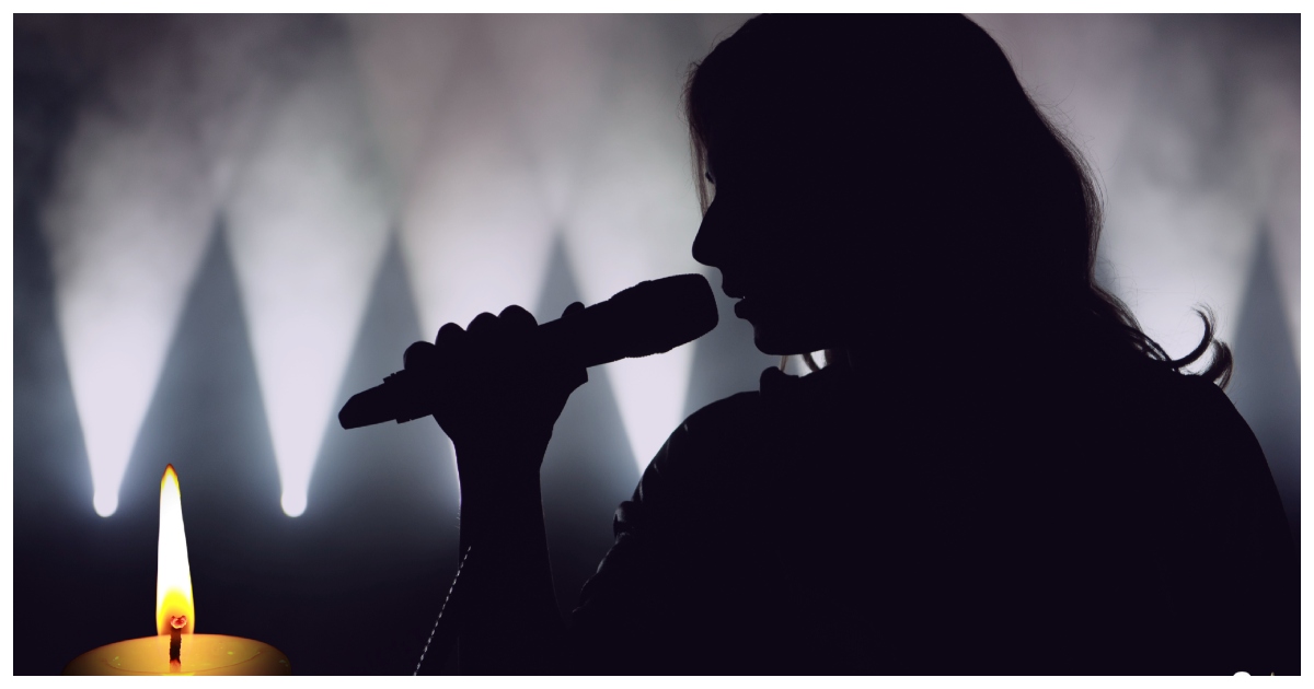 দুর্ঘটনার সময় গায়িকা তার মেয়ে এবং এক বন্ধুর সাথে বাড়িতে ছিলেন। ছবি: এন্টারটেইনমেন্ট নাও